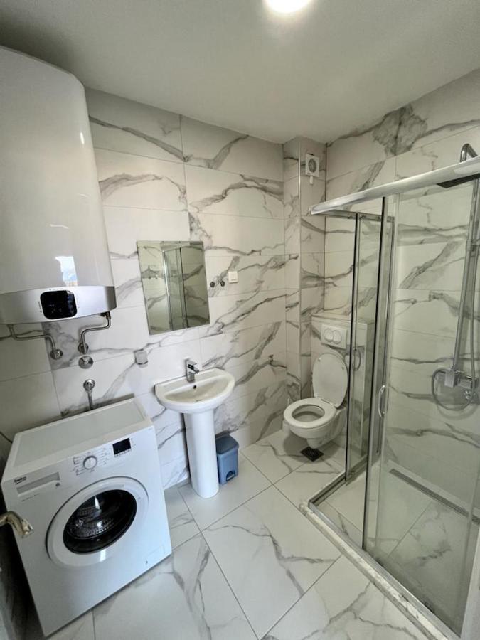 Apartments Gc 3 Рафаиловичи Экстерьер фото