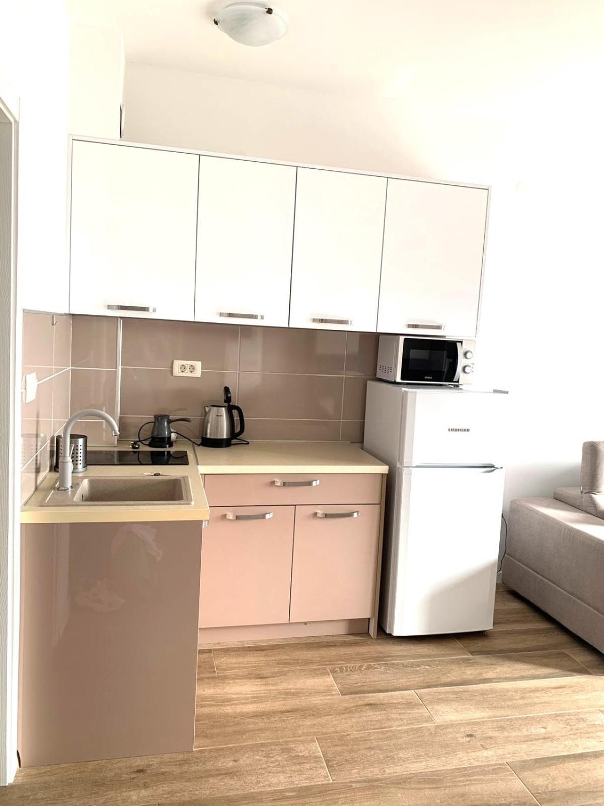 Apartments Gc 3 Рафаиловичи Экстерьер фото